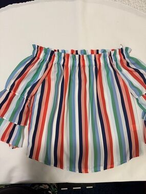 NWOT Sweet Pea off shoulder top. Size M